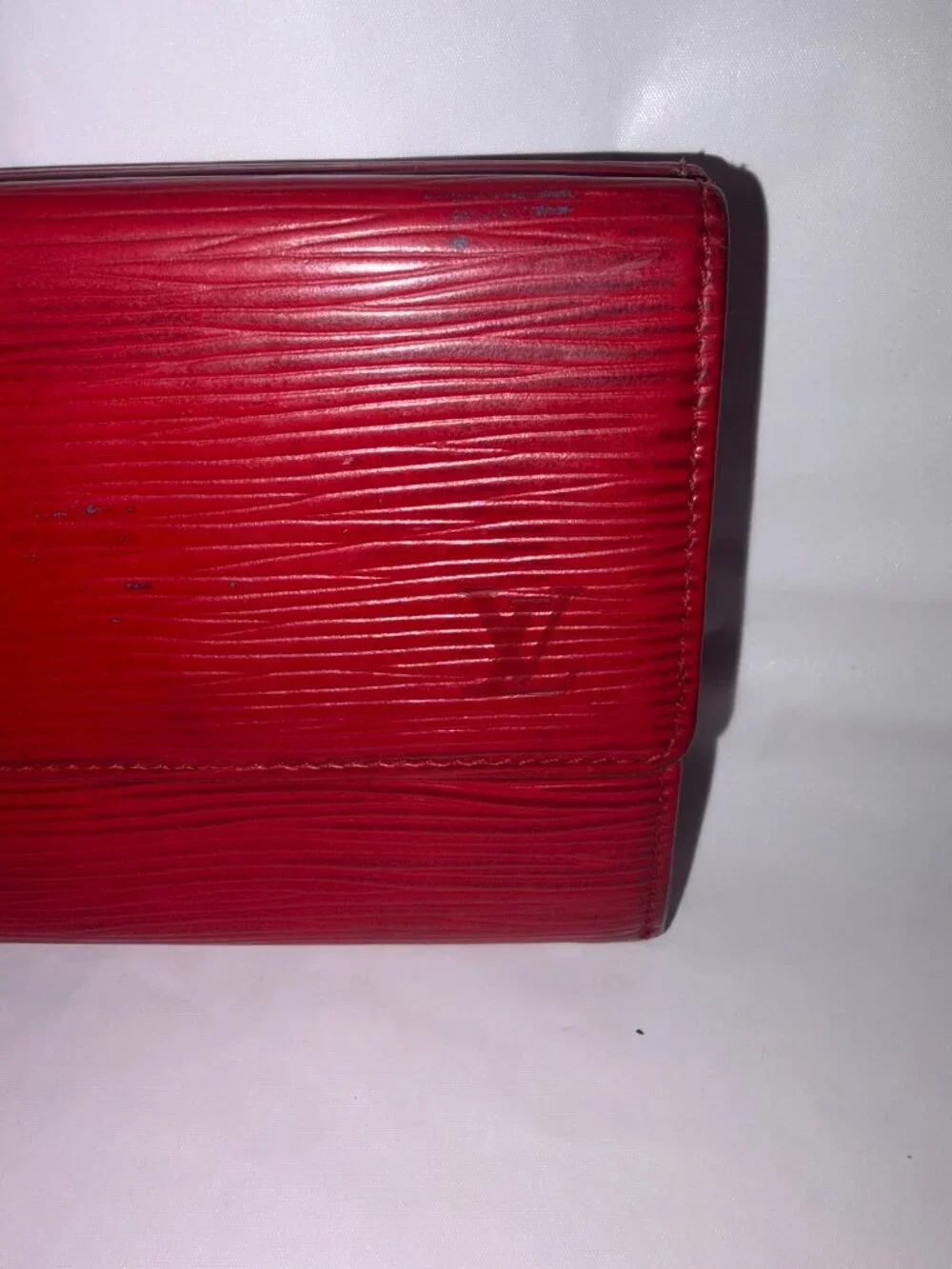 Red Epi Leather LV/Louis Vuitton Wallet March 1995. COA included